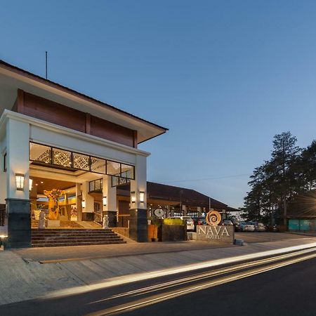 Nava Hotel Tawangmangu Εξωτερικό φωτογραφία
