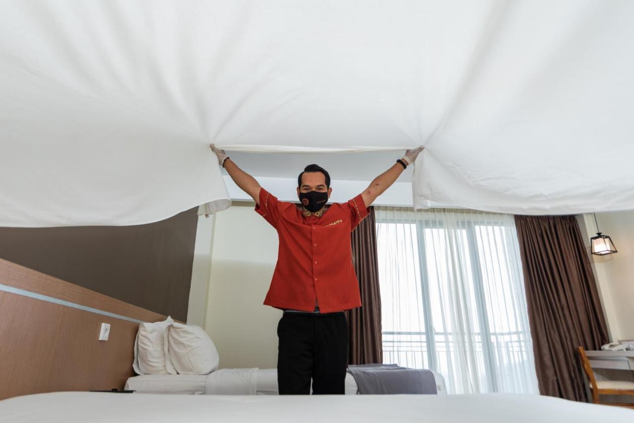 Nava Hotel Tawangmangu Εξωτερικό φωτογραφία