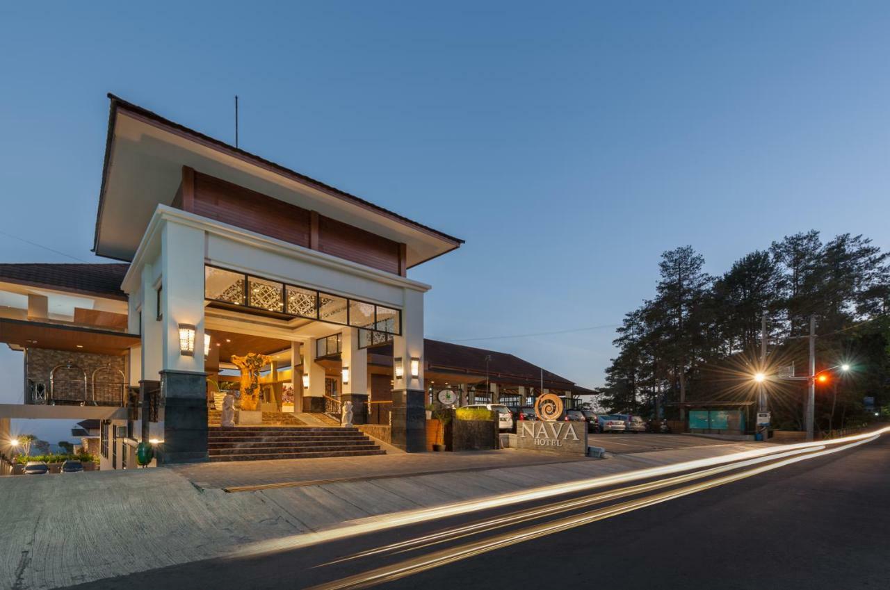 Nava Hotel Tawangmangu Εξωτερικό φωτογραφία